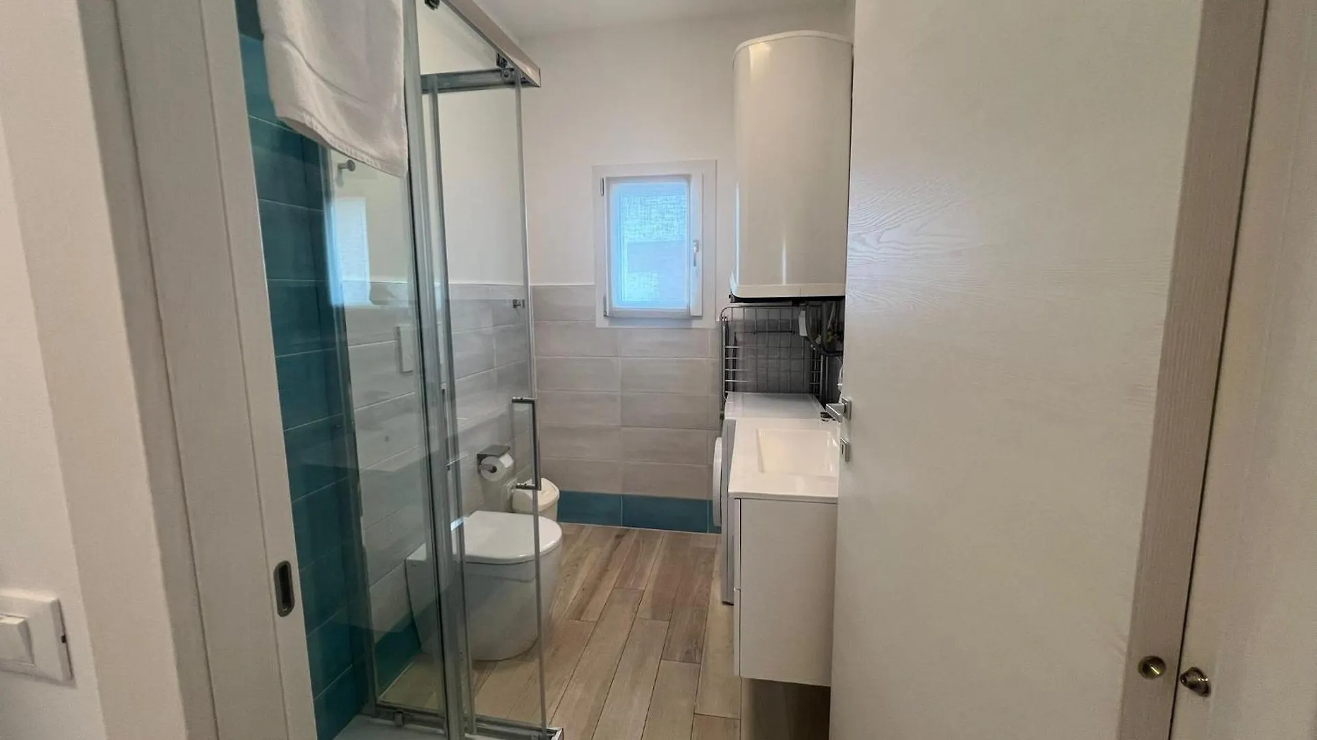 Sun Beach Residence Con Piscina - Piazza Brescia - Adria Holiday Jesolo - Family Apartments
