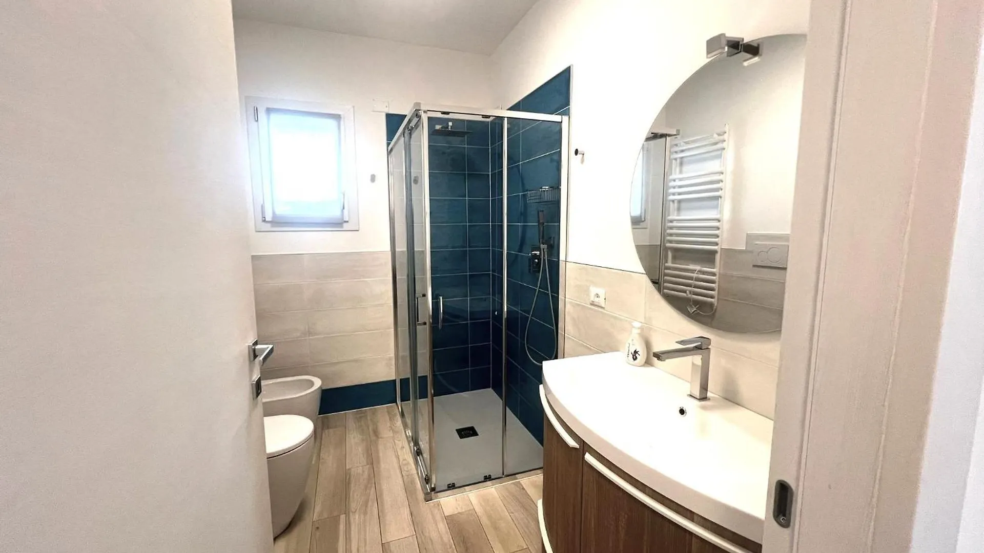 Sun Beach Residence Con Piscina - Piazza Brescia - Adria Holiday Jesolo - Family Apartments Lido di Jesolo